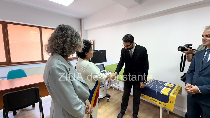 foto video servicii medicale noi in cumpana cinci cabinete medicale moderne inaugurate astazi la centrul foto video servicii medicale noi in cumpana cinci cabinete medicale moderne inaugurate astazi la centrul