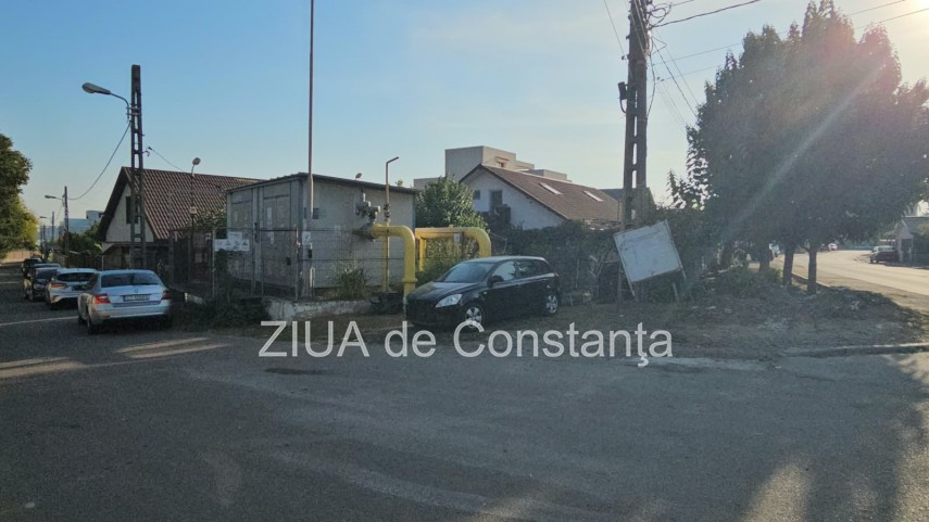 stiri constanta foto video update accident in palazu mare in cursul noptii o masina a ajuns in curtea stiri constanta foto video update accident in palazu mare in cursul noptii o masina a ajuns in curtea