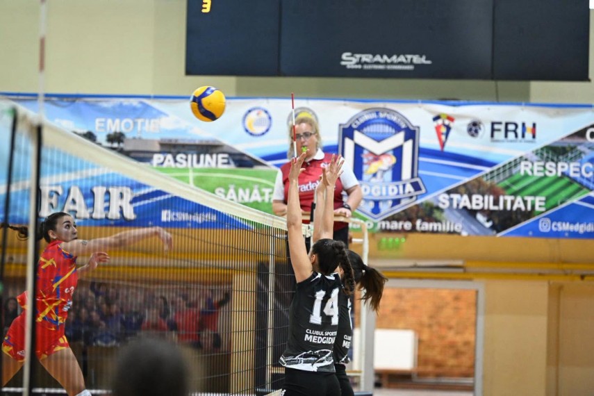 volei cs medgidia a doua victorie in divizia a2 si locul intai in clasament galerie foto 956191 volei cs medgidia a doua victorie in divizia a2 si locul intai in clasament galerie foto 956191