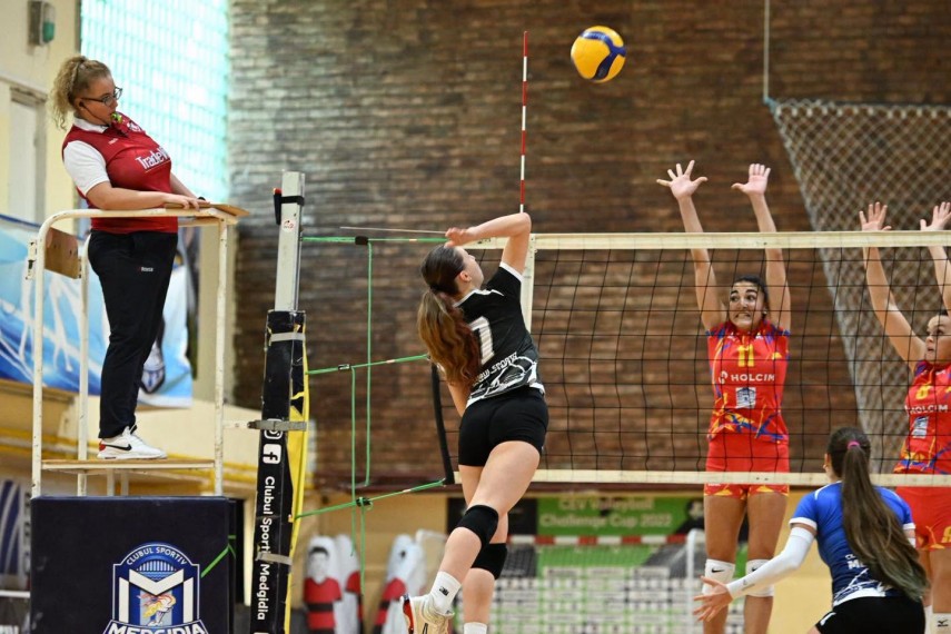 volei cs medgidia a doua victorie in divizia a2 si locul intai in clasament galerie foto 956191 volei cs medgidia a doua victorie in divizia a2 si locul intai in clasament galerie foto 956191