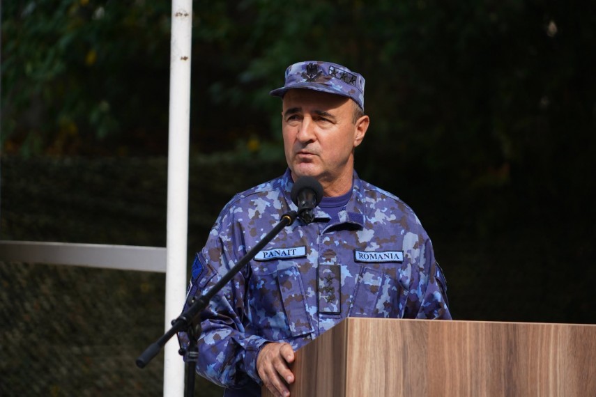 foto festivitate penru schimbarea comenzii la centrul 110 comunicatii si informatica viceamiral inginer foto festivitate penru schimbarea comenzii la centrul 110 comunicatii si informatica viceamiral inginer