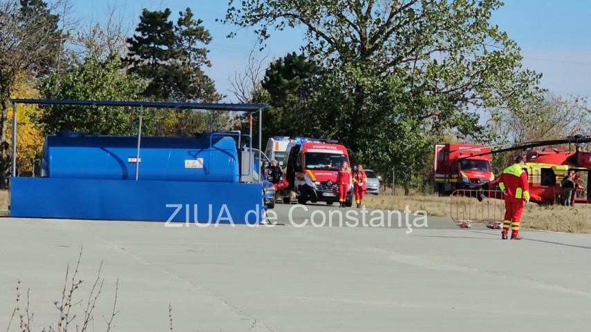 foto video marinarii salvati de pe nava wine trader adusi cu elicopterul la constanta 956756 foto video marinarii salvati de pe nava wine trader adusi cu elicopterul la constanta 956756