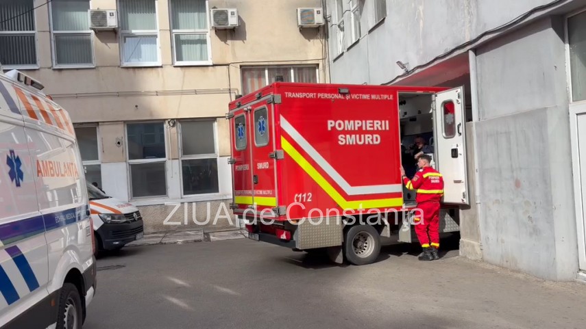 video cei cinci marinari salvati de pe nava wine trader au fost adusi la spitalul judetean constanta video cei cinci marinari salvati de pe nava wine trader au fost adusi la spitalul judetean constanta