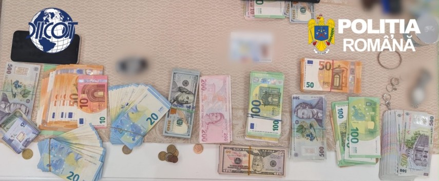 foto video razie de amploare in mai multe judete grup infractional organizat destructurat de diicot zeci foto video razie de amploare in mai multe judete grup infractional organizat destructurat de diicot zeci
