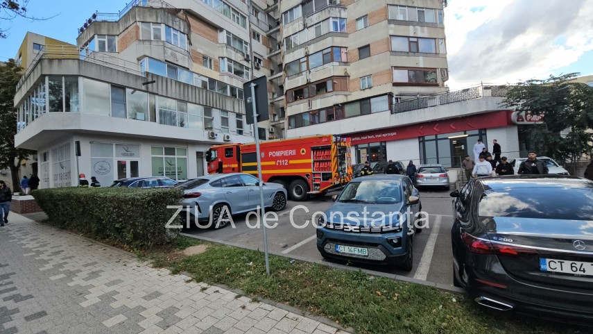 incendiu pe bulevardul tomis din constanta pompierii isu dobrogea intervin cu autospeciale de stingere incendiu pe bulevardul tomis din constanta pompierii isu dobrogea intervin cu autospeciale de stingere