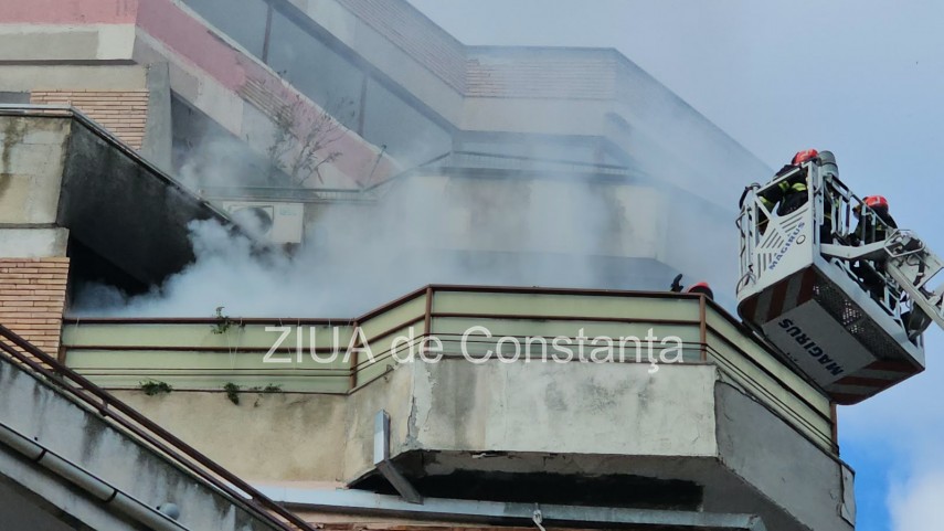 incendiu pe bulevardul tomis din constanta pompierii isu dobrogea intervin cu autospeciale de stingere incendiu pe bulevardul tomis din constanta pompierii isu dobrogea intervin cu autospeciale de stingere