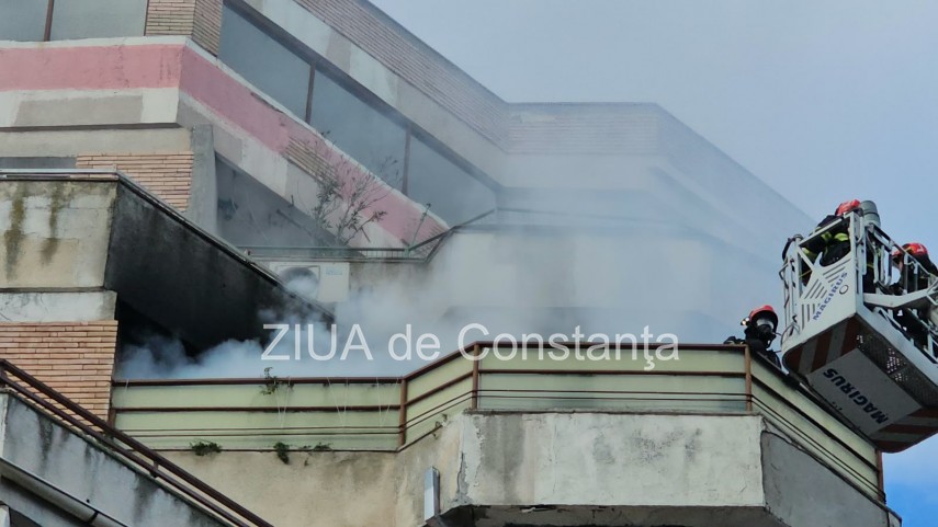 incendiu pe bulevardul tomis din constanta pompierii isu dobrogea intervin cu autospeciale de stingere incendiu pe bulevardul tomis din constanta pompierii isu dobrogea intervin cu autospeciale de stingere