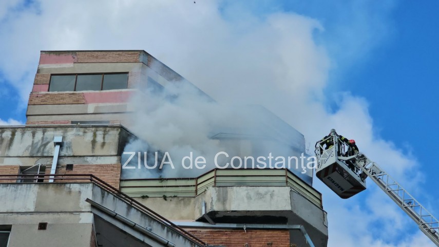 incendiu pe bulevardul tomis din constanta pompierii isu dobrogea intervin cu autospeciale de stingere incendiu pe bulevardul tomis din constanta pompierii isu dobrogea intervin cu autospeciale de stingere