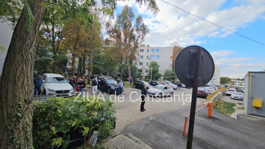 incendiu pe bulevardul tomis din constanta pompierii isu dobrogea intervin cu autospeciale de stingere incendiu pe bulevardul tomis din constanta pompierii isu dobrogea intervin cu autospeciale de stingere
