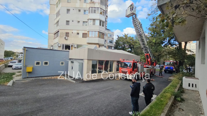 incendiu pe bulevardul tomis din constanta pompierii isu dobrogea intervin cu autospeciale de stingere incendiu pe bulevardul tomis din constanta pompierii isu dobrogea intervin cu autospeciale de stingere