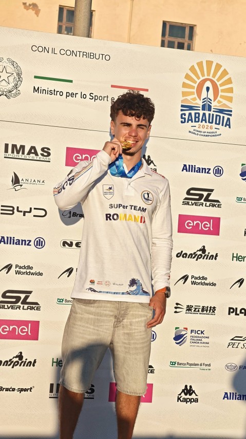 constanta matei barbu din nou campion mondial la stand up paddling galerie foto 957013 constanta matei barbu din nou campion mondial la stand up paddling galerie foto 957013