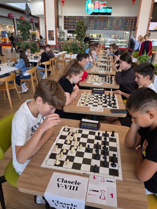 juniorii de la csm constanta prezente si pe podiumul celui de al treilea concurs al proiectului sah in juniorii de la csm constanta prezente si pe podiumul celui de al treilea concurs al proiectului sah in