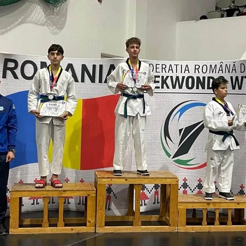 taekwondo wt sportivii de la csc mihail kogalniceanu pe podium la cupa romaniei impreuna spre noi provocari taekwondo wt sportivii de la csc mihail kogalniceanu pe podium la cupa romaniei impreuna spre noi provocari
