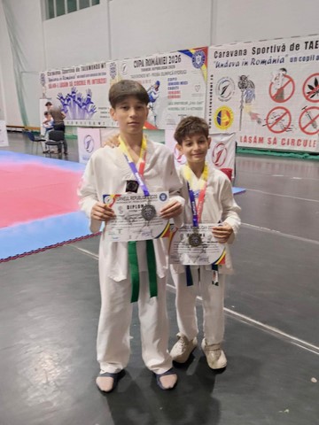 taekwondo wt sportivii de la csc mihail kogalniceanu pe podium la cupa romaniei impreuna spre noi provocari taekwondo wt sportivii de la csc mihail kogalniceanu pe podium la cupa romaniei impreuna spre noi provocari
