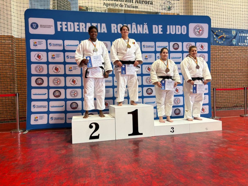 daria kraus campioana nationala la campionatul national ne waza de seniori csm constanta a adunat patru daria kraus campioana nationala la campionatul national ne waza de seniori csm constanta a adunat patru