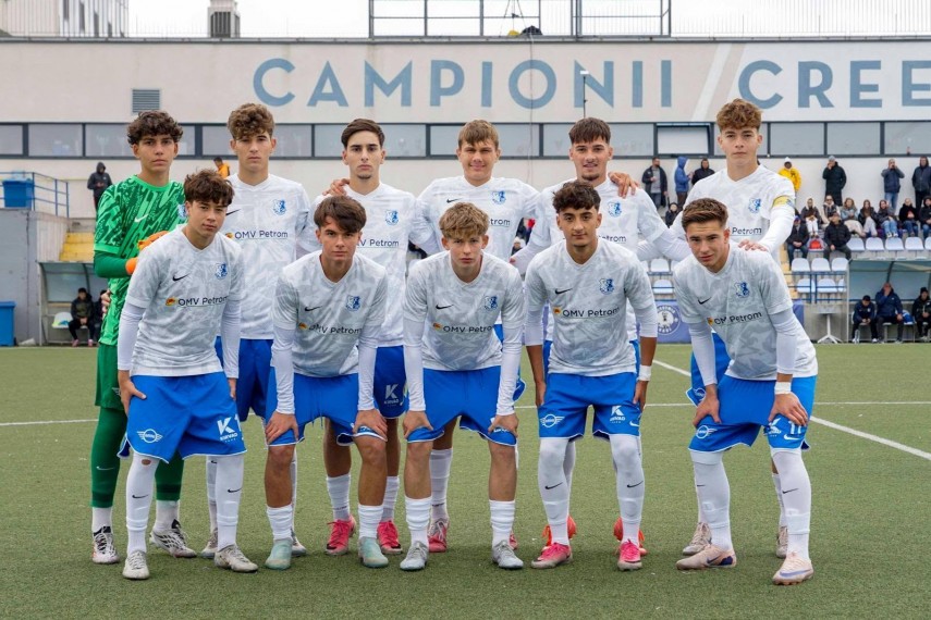 dimitrie carabas fiul lui stelian carabas tripla in farul constanta universitatea craiova 3 0 la debutul dimitrie carabas fiul lui stelian carabas tripla in farul constanta universitatea craiova 3 0 la debutul