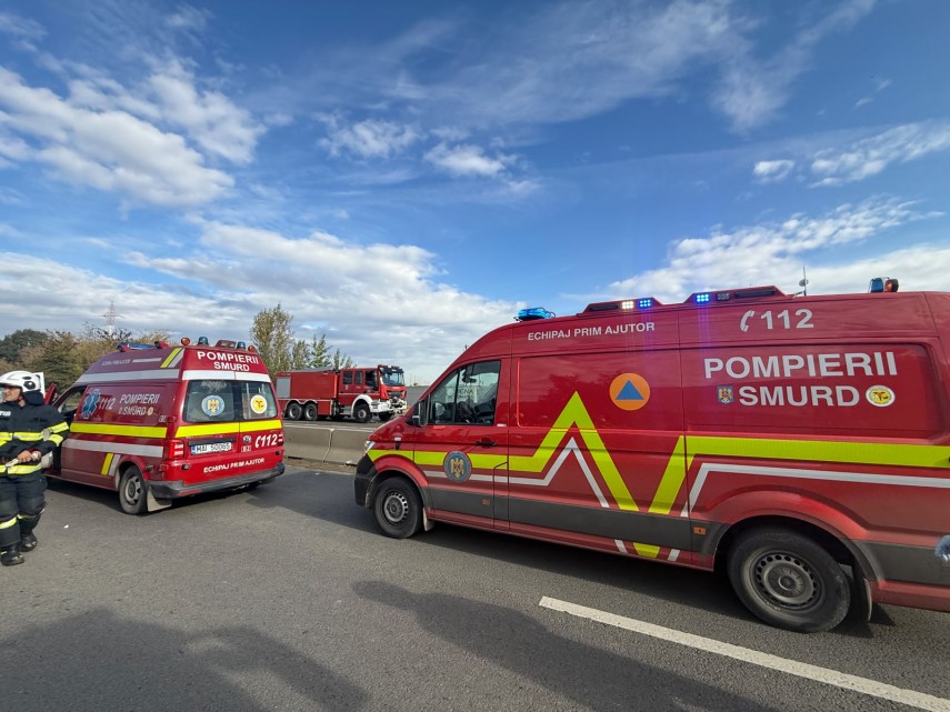 accident grav pe dn 7 in buftea doua persoane au murit dupa coliziunea dintre un microbuz si o autobasculanta accident grav pe dn 7 in buftea doua persoane au murit dupa coliziunea dintre un microbuz si o autobasculanta