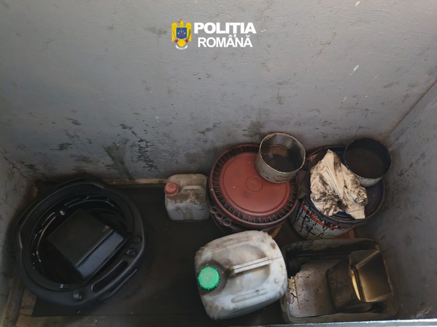foto ulei uzat confiscat si dosar penal la negru voda neregulile descoperite de politisti la un service foto ulei uzat confiscat si dosar penal la negru voda neregulile descoperite de politisti la un service