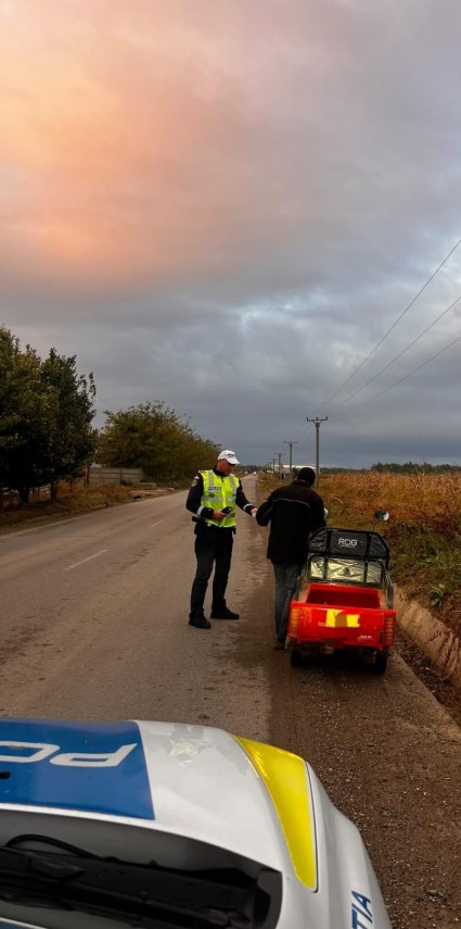 foto amenzi si permise suspendate in judetul tulcea peste 500 de soferi sanctionati de politistii rutieri foto amenzi si permise suspendate in judetul tulcea peste 500 de soferi sanctionati de politistii rutieri
