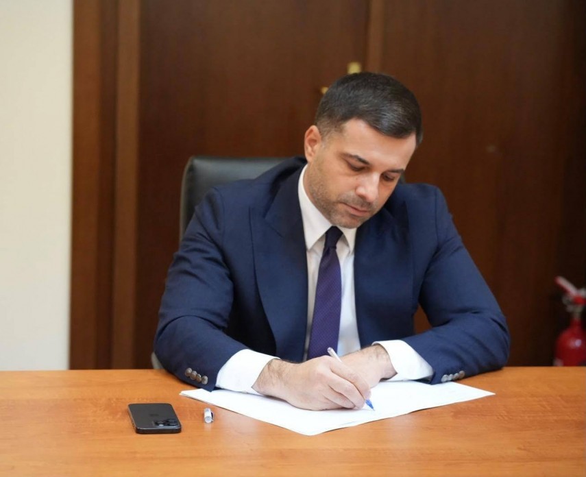 foto noul ministru al transporturilor discutii cu sefii companiilor din subordine finantarea proiectelor foto noul ministru al transporturilor discutii cu sefii companiilor din subordine finantarea proiectelor