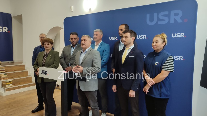 live text foto conferinta de presa sustinuta de conducerea usr constanta 957821 live text foto conferinta de presa sustinuta de conducerea usr constanta 957821