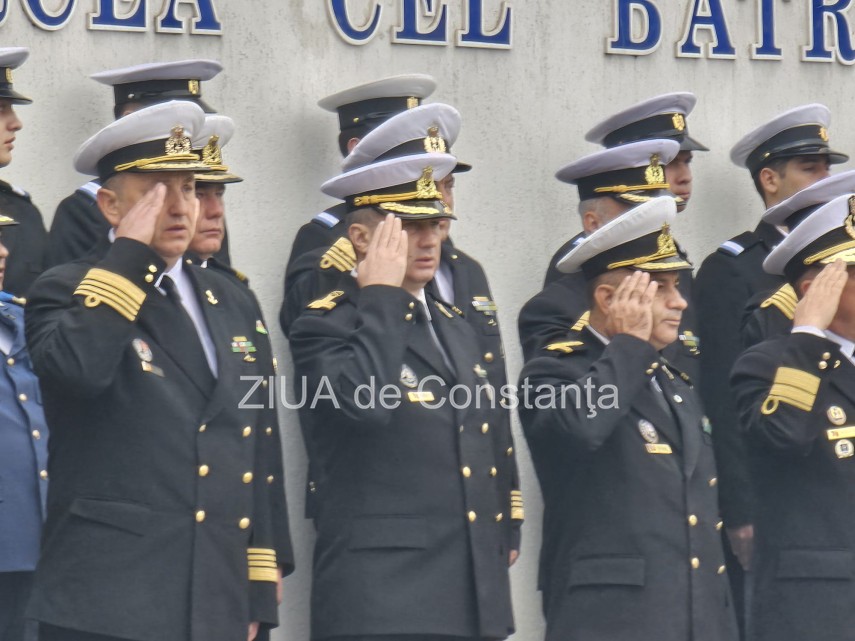 live video foto zeci de studenti militari depun juramantul la academia navala mircea cel batran din constanta live video foto zeci de studenti militari depun juramantul la academia navala mircea cel batran din constanta