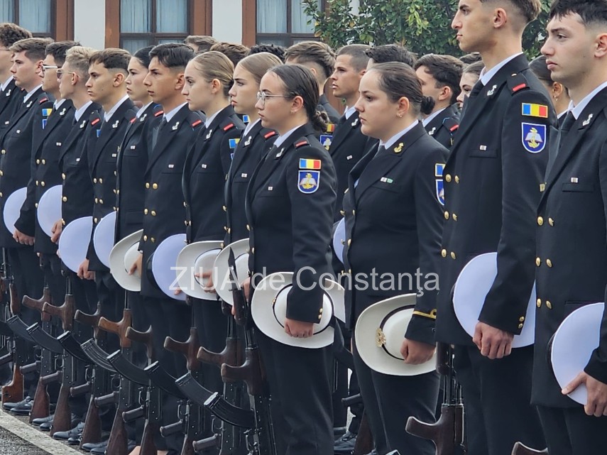 live video foto zeci de studenti militari depun juramantul la academia navala mircea cel batran din constanta live video foto zeci de studenti militari depun juramantul la academia navala mircea cel batran din constanta