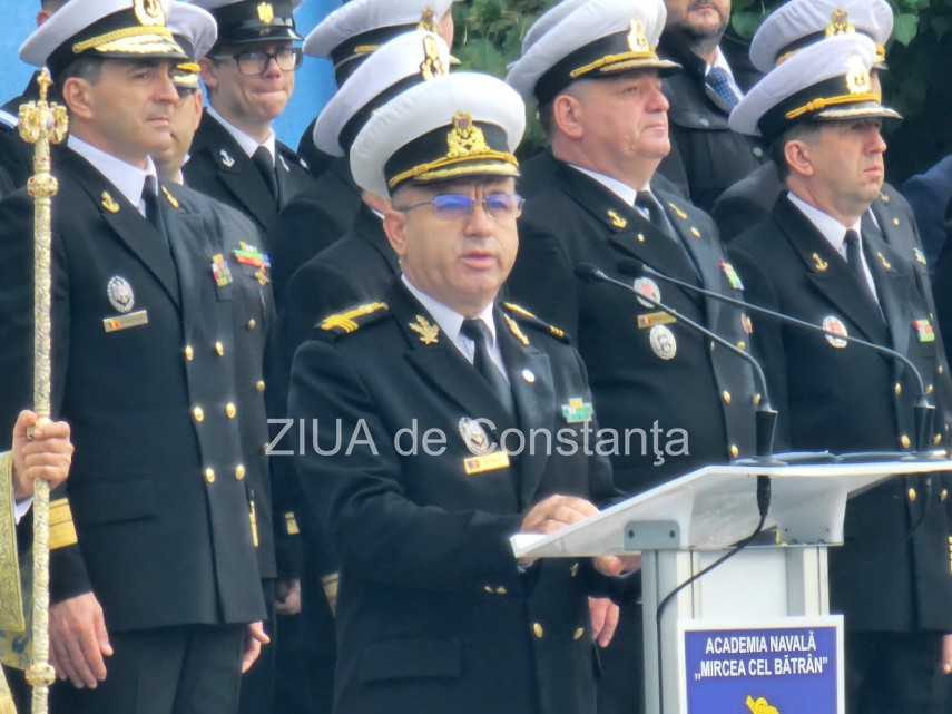 live video foto zeci de studenti militari depun juramantul la academia navala mircea cel batran din constanta live video foto zeci de studenti militari depun juramantul la academia navala mircea cel batran din constanta