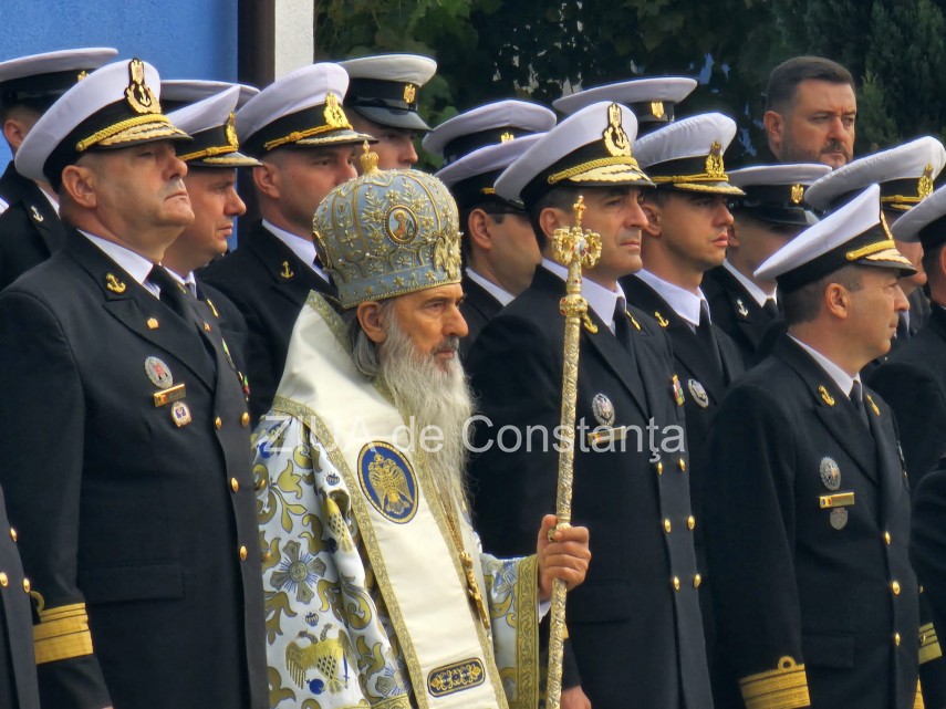 live video foto zeci de studenti militari depun juramantul la academia navala mircea cel batran din constanta live video foto zeci de studenti militari depun juramantul la academia navala mircea cel batran din constanta