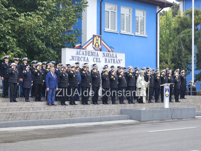 live video foto zeci de studenti militari depun juramantul la academia navala mircea cel batran din constanta live video foto zeci de studenti militari depun juramantul la academia navala mircea cel batran din constanta