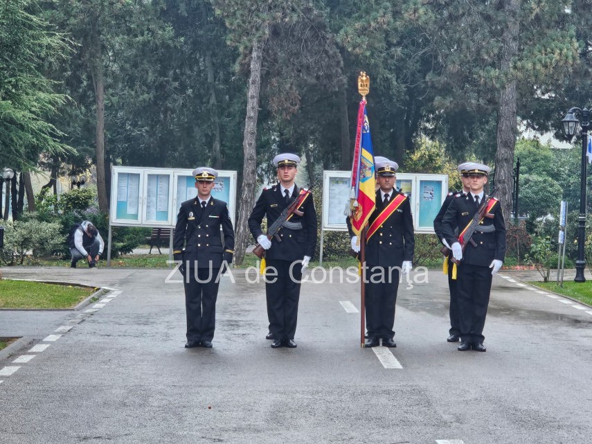 live video foto zeci de studenti militari depun juramantul la academia navala mircea cel batran din constanta live video foto zeci de studenti militari depun juramantul la academia navala mircea cel batran din constanta