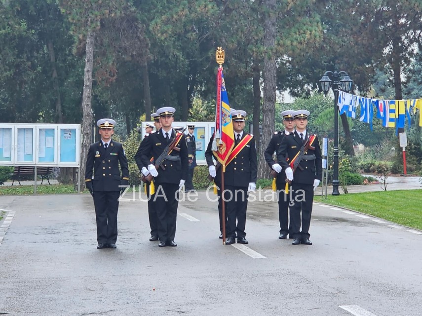 live video foto zeci de studenti militari depun juramantul la academia navala mircea cel batran din constanta live video foto zeci de studenti militari depun juramantul la academia navala mircea cel batran din constanta