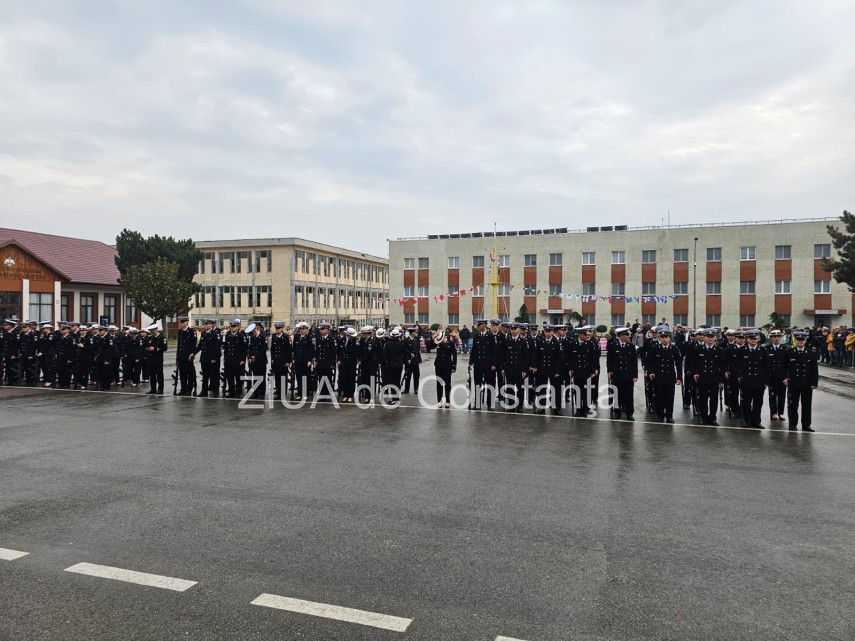 live video foto zeci de studenti militari depun juramantul la academia navala mircea cel batran din constanta live video foto zeci de studenti militari depun juramantul la academia navala mircea cel batran din constanta