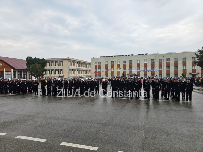 live video foto zeci de studenti militari depun juramantul la academia navala mircea cel batran din constanta live video foto zeci de studenti militari depun juramantul la academia navala mircea cel batran din constanta
