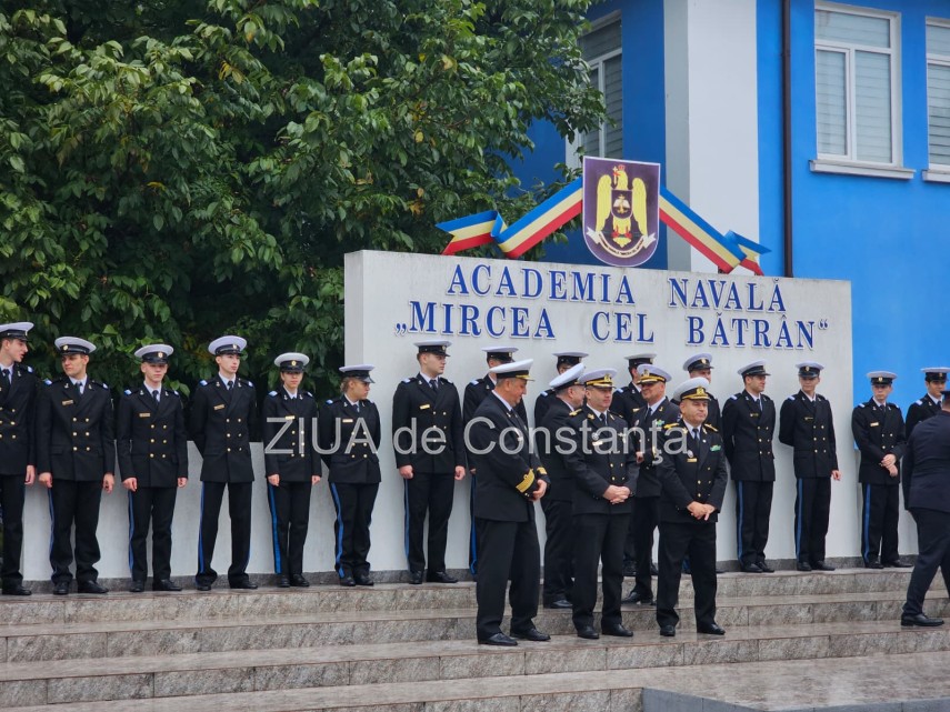 live video foto zeci de studenti militari depun juramantul la academia navala mircea cel batran din constanta live video foto zeci de studenti militari depun juramantul la academia navala mircea cel batran din constanta