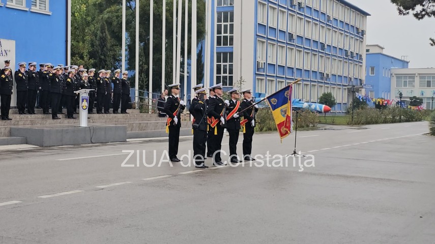 live video foto zeci de studenti militari depun juramantul la academia navala mircea cel batran din constanta live video foto zeci de studenti militari depun juramantul la academia navala mircea cel batran din constanta