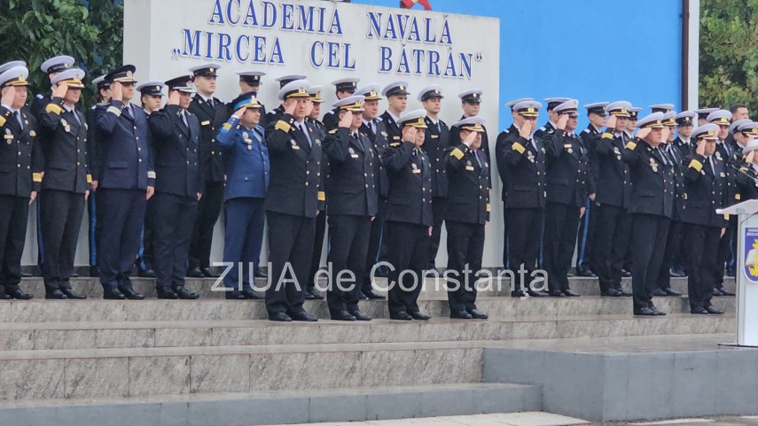 live video foto zeci de studenti militari depun juramantul la academia navala mircea cel batran din constanta live video foto zeci de studenti militari depun juramantul la academia navala mircea cel batran din constanta