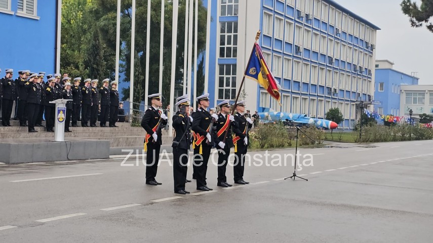 live video foto zeci de studenti militari depun juramantul la academia navala mircea cel batran din constanta live video foto zeci de studenti militari depun juramantul la academia navala mircea cel batran din constanta