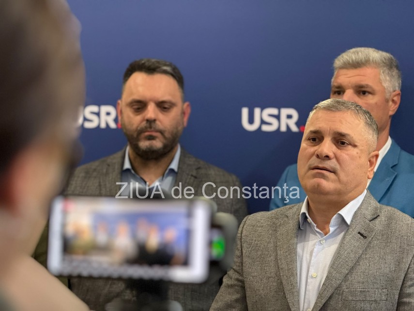 live text foto conferinta de presa sustinuta de conducerea usr constanta 957821 live text foto conferinta de presa sustinuta de conducerea usr constanta 957821
