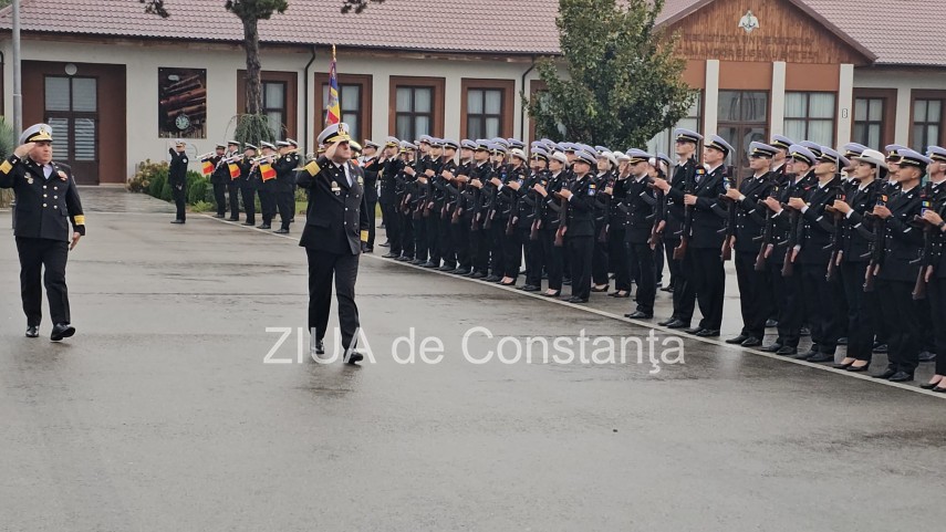live video foto zeci de studenti militari depun juramantul la academia navala mircea cel batran din constanta live video foto zeci de studenti militari depun juramantul la academia navala mircea cel batran din constanta