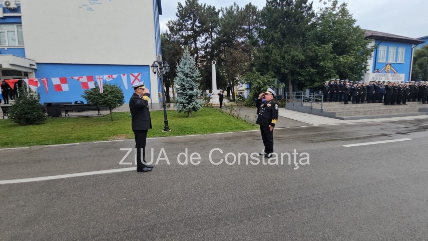 live video foto zeci de studenti militari depun juramantul la academia navala mircea cel batran din constanta live video foto zeci de studenti militari depun juramantul la academia navala mircea cel batran din constanta