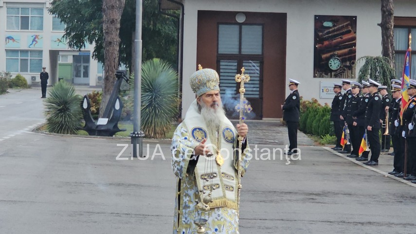 live video foto zeci de studenti militari depun juramantul la academia navala mircea cel batran din constanta live video foto zeci de studenti militari depun juramantul la academia navala mircea cel batran din constanta