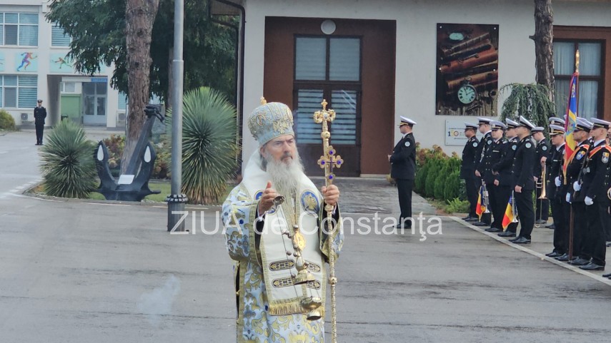 live video foto zeci de studenti militari depun juramantul la academia navala mircea cel batran din constanta live video foto zeci de studenti militari depun juramantul la academia navala mircea cel batran din constanta