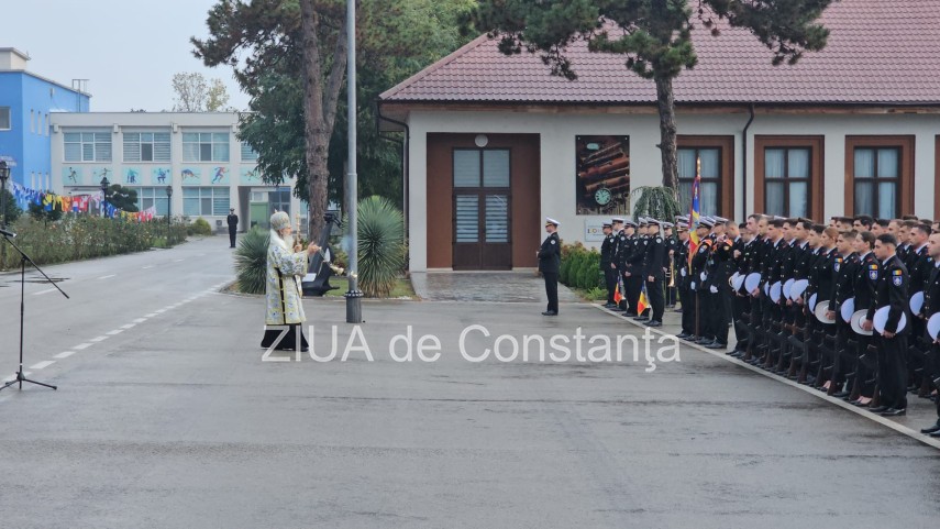 live video foto zeci de studenti militari depun juramantul la academia navala mircea cel batran din constanta live video foto zeci de studenti militari depun juramantul la academia navala mircea cel batran din constanta