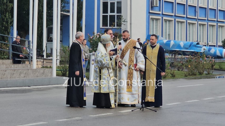 live video foto zeci de studenti militari depun juramantul la academia navala mircea cel batran din constanta live video foto zeci de studenti militari depun juramantul la academia navala mircea cel batran din constanta