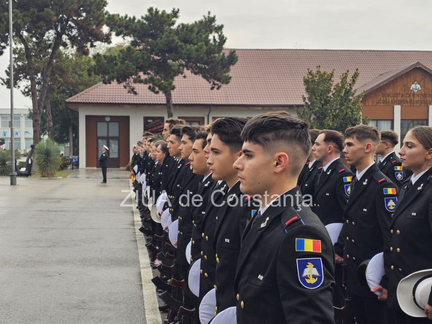 live video foto zeci de studenti militari depun juramantul la academia navala mircea cel batran din constanta live video foto zeci de studenti militari depun juramantul la academia navala mircea cel batran din constanta