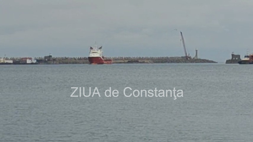foto video nava care ii aduce pe cei noua marinari salvati pe marea neagra ajunge in portul constanta foto video nava care ii aduce pe cei noua marinari salvati pe marea neagra ajunge in portul constanta