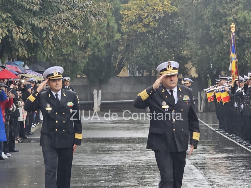 live video foto moment solemn la constanta peste o suta de elevi ai scolii de maistri militari ai fortelor live video foto moment solemn la constanta peste o suta de elevi ai scolii de maistri militari ai fortelor