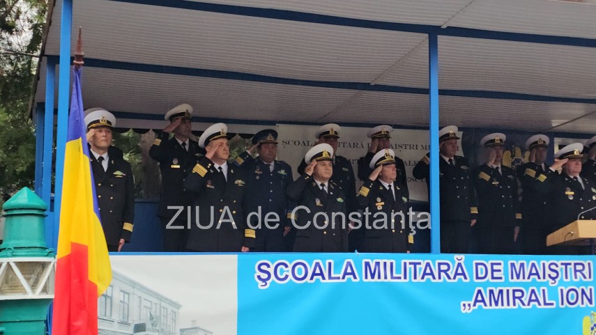 live video foto moment solemn la constanta peste o suta de elevi ai scolii de maistri militari ai fortelor live video foto moment solemn la constanta peste o suta de elevi ai scolii de maistri militari ai fortelor