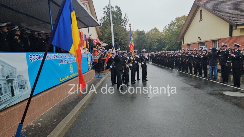 live video foto moment solemn la constanta peste o suta de elevi ai scolii de maistri militari ai fortelor live video foto moment solemn la constanta peste o suta de elevi ai scolii de maistri militari ai fortelor